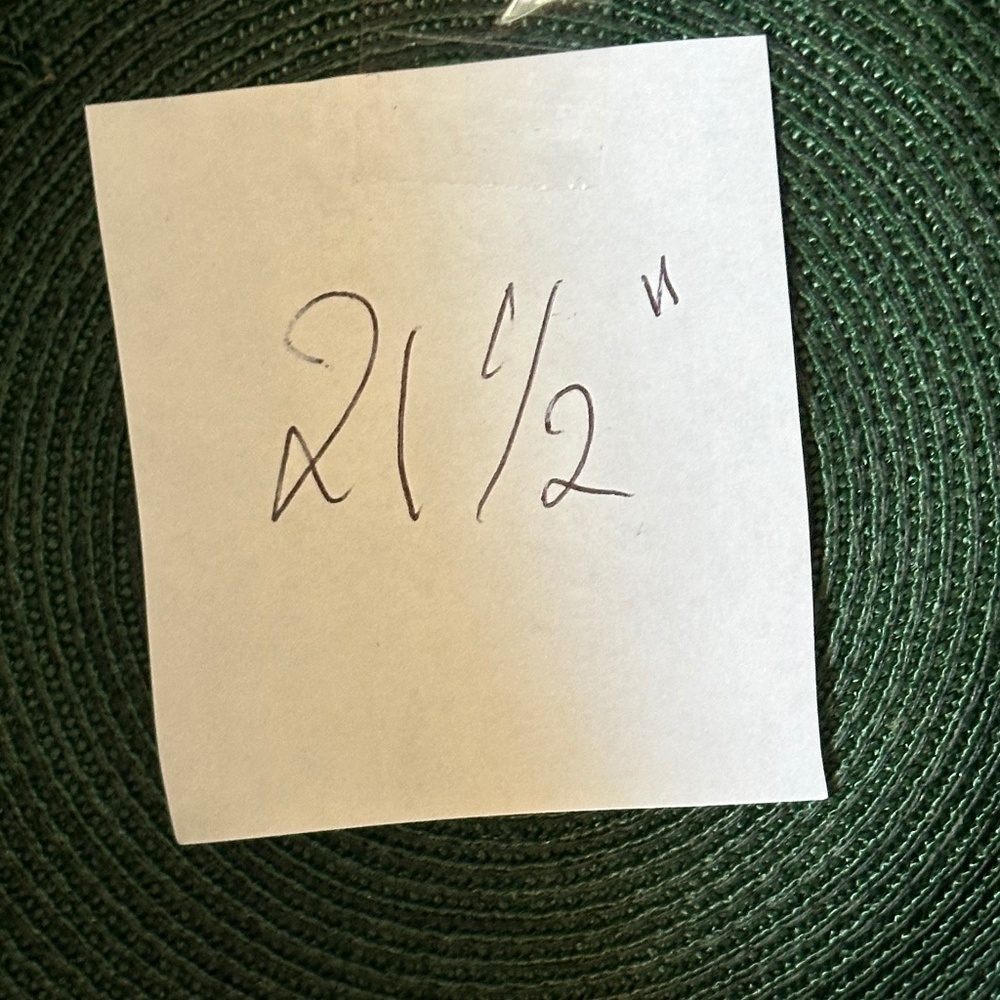 DASHING 1950s' GREEN STRAW WIDE BRIM HAT + BLACK FABRIC/VELOUR FLOWERS & BAND - Picture 13 of 14